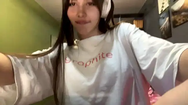  MysticAlisa chat room
