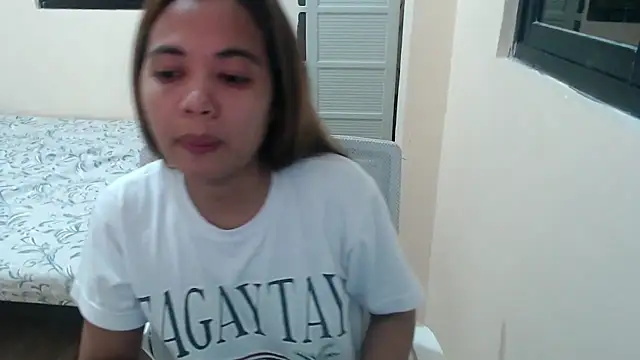 xTheLastVIRGINx from StripChat is Freechat