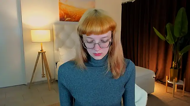 mollyjiggles - MollyJiggles's free webcam - UK Sex Cams