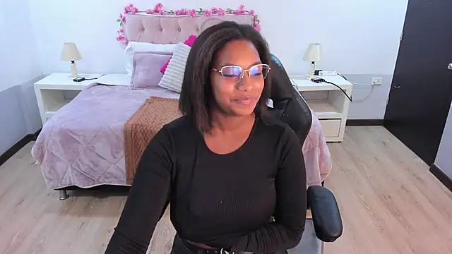 ebony_fantasy2