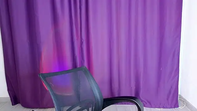_comefeelme_