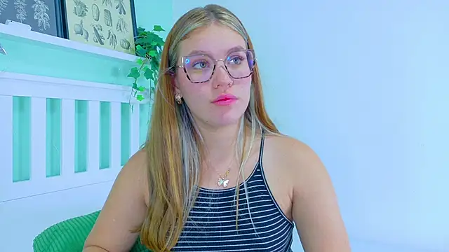 BelaMiller_