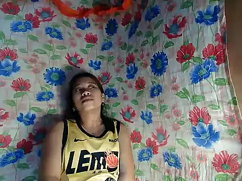 Pinay_Skinny18