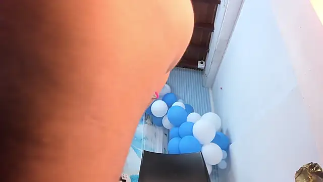 Danniela18_