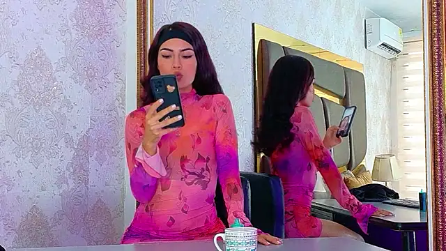 NicoleEsposito