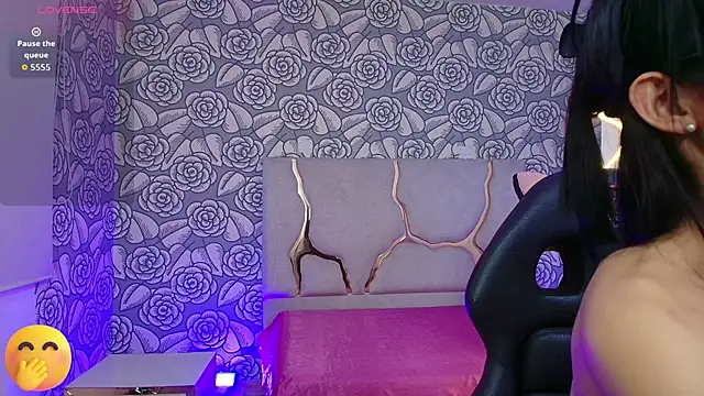 ALI_TAY1