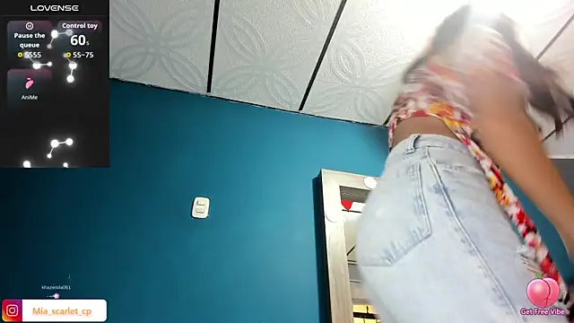 Mia_scarlet69