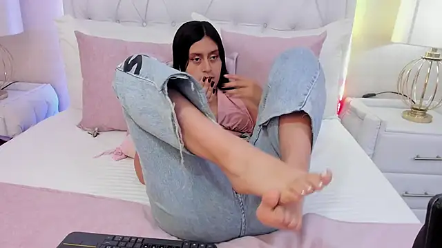 MiaLevitz