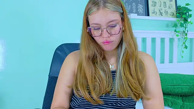 BelaMiller_