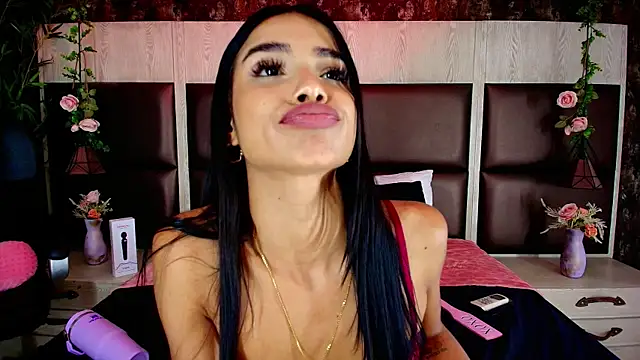 Bella_Smiith_