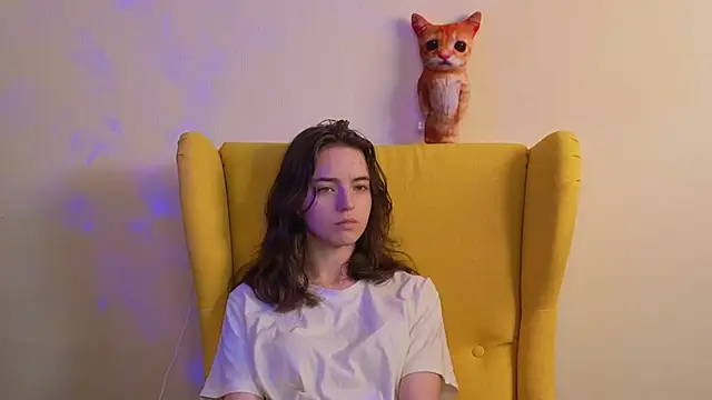  TarahCayne chat room