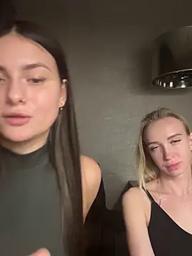 thinkaboutbehavi... Live Webcam on Stripchat