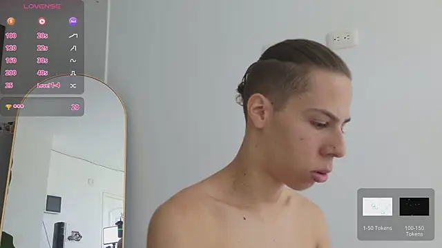 grey___27 - Grey___27's free webcam