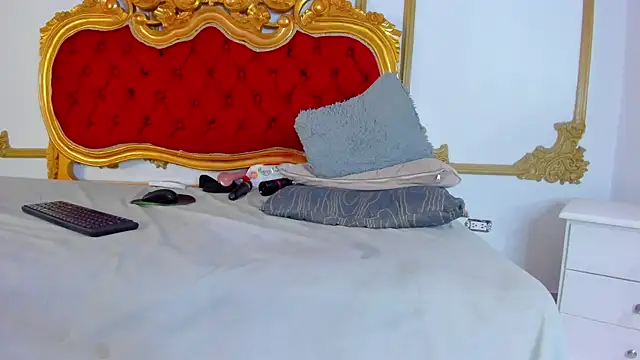 Gigi_duran