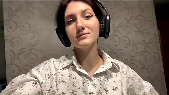 LyndaLewi