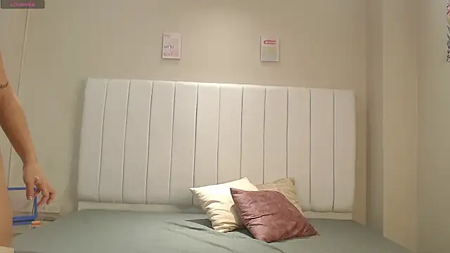_zoe_69