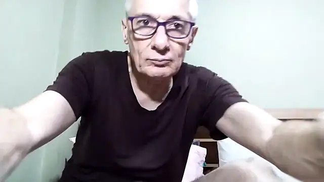 BIGUNCUTHARDCOCK