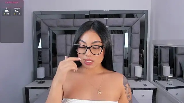 KATHY_LEWIS1