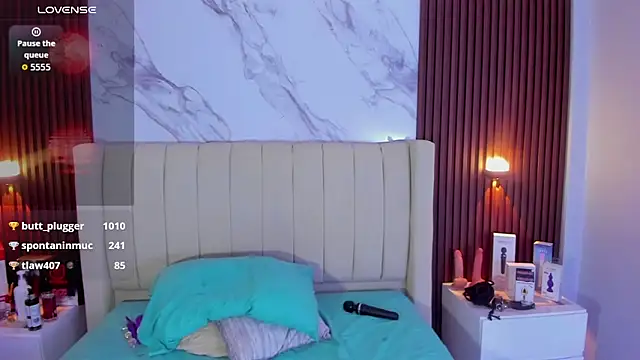 CAMILAGRAY