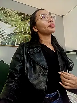 lucyy_liiuu