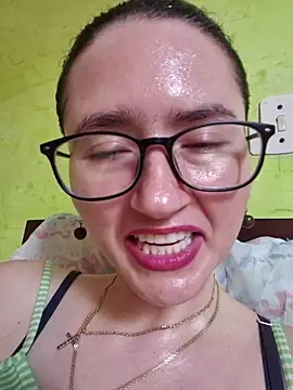 Linda_Hot13