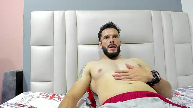  rambo_21_ chat room