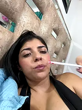 isaa-sweet - Isaa-Sweet's free webcam - UK Sex Cams