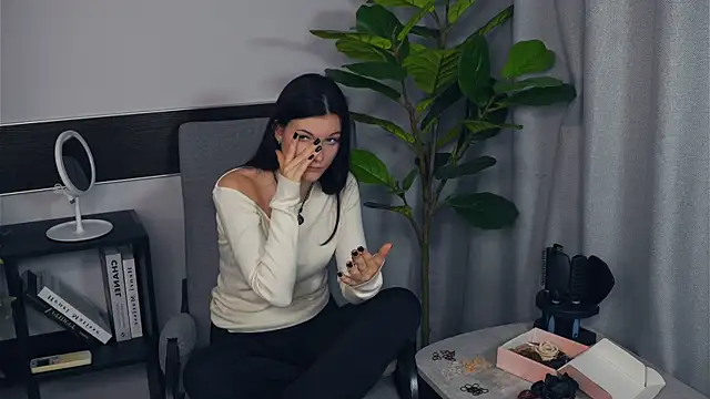  BettieBourque chat room