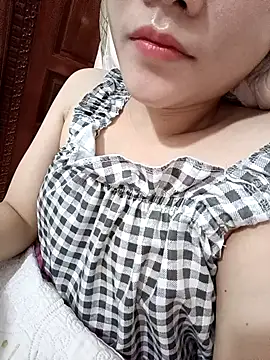 _Attractivegirl33