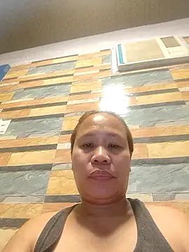 squirtshantal