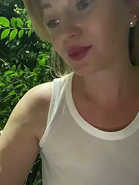 Lady__Maria