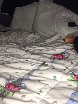 Johannaaa28 on StripChat