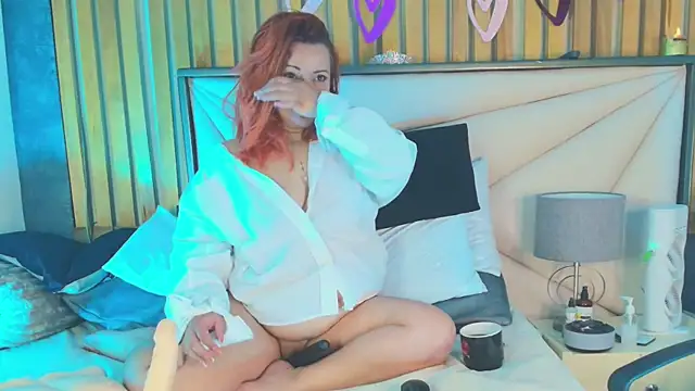 LilyyBigAss