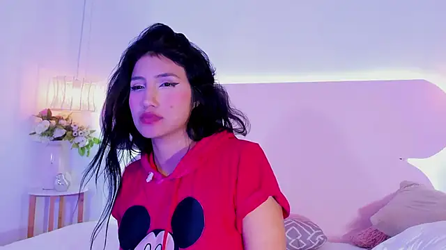 naomiii__