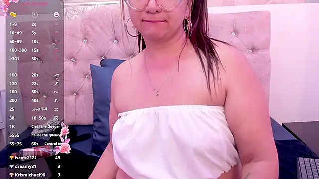 leyla_smithh