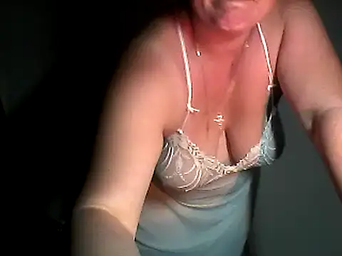 EllaLove2277