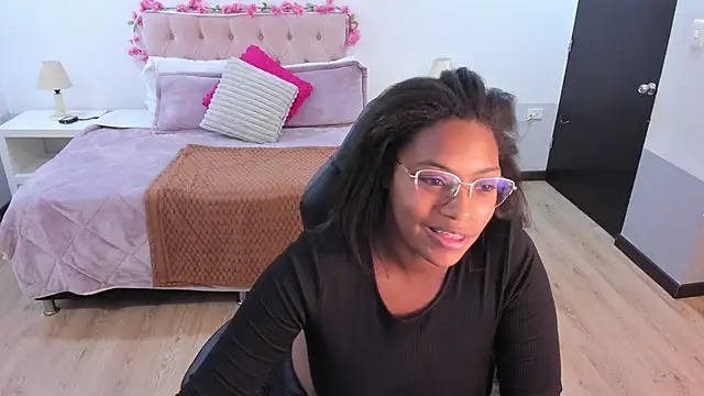 ebony_fantasy2