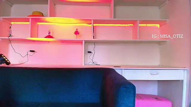 Melissa_Adamsx