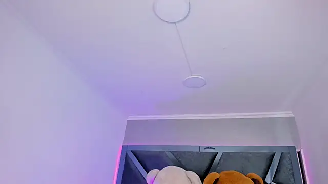 amberinihoffman - AmberiniHoffman's free webcam - UK Sex Cams