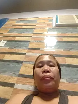 squirtshantal