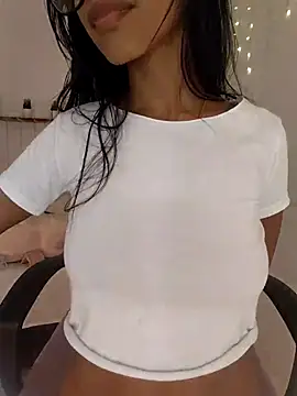 leilaebony - LeilaEbony's free webcam - UK Sex Cams