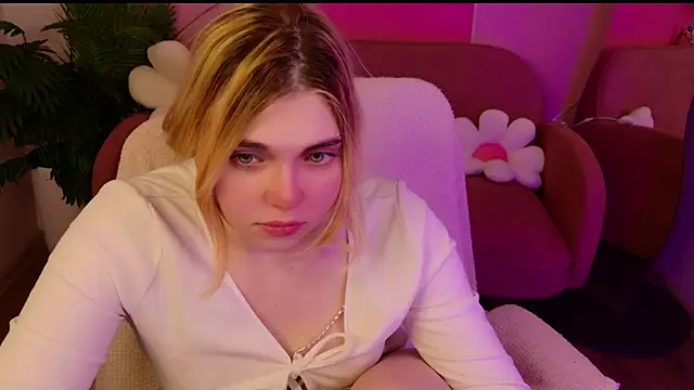 Evie_Vall