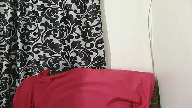 sluttylaura21