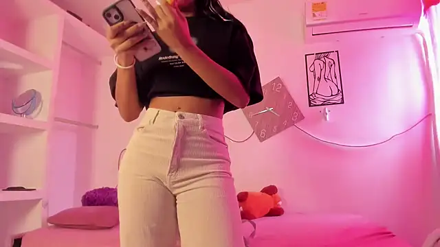 Valy_hot