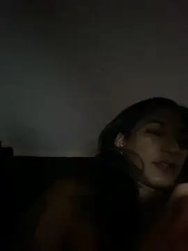 alexadragunn4 - Alexadragunn4's free webcam