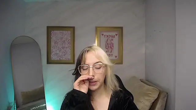 Hela_v