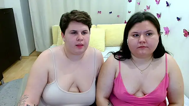 beckyandhellen - BeckyAndHellen's free webcam - UK Sex Cams