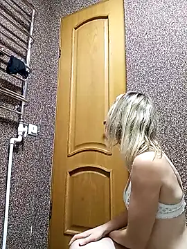 missismilk - MissisMilk's free webcam - UK Sex Cams