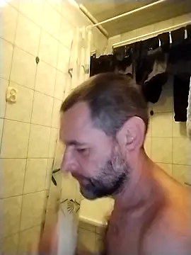 Andrzej-M