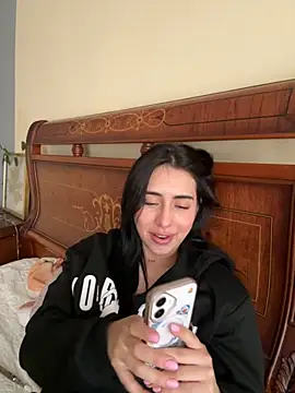 isabella_jade